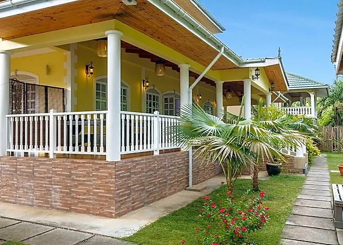 Hotell Captain's Anse Boileau