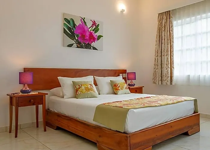 Hotell Captain's Anse Boileau