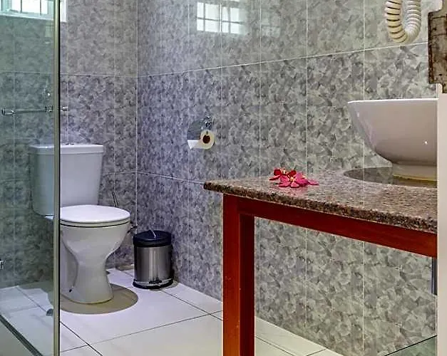Captain's Hotell 4*