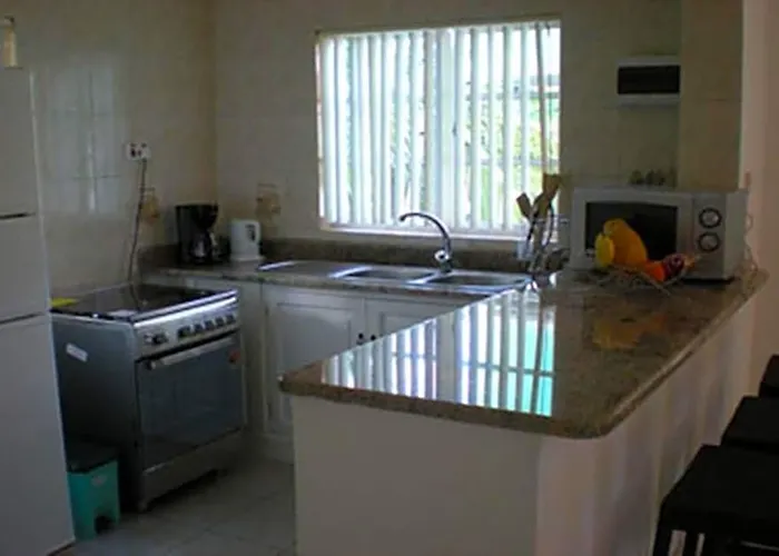 Captain's Hotell 4*
