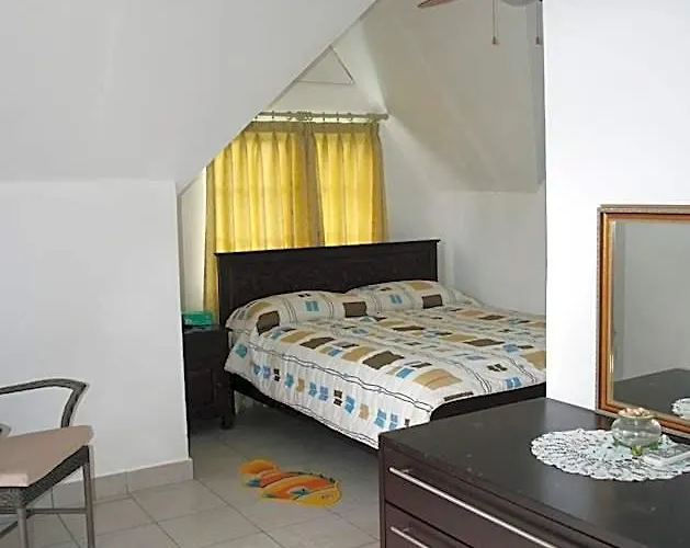Hotell Captain's 4*